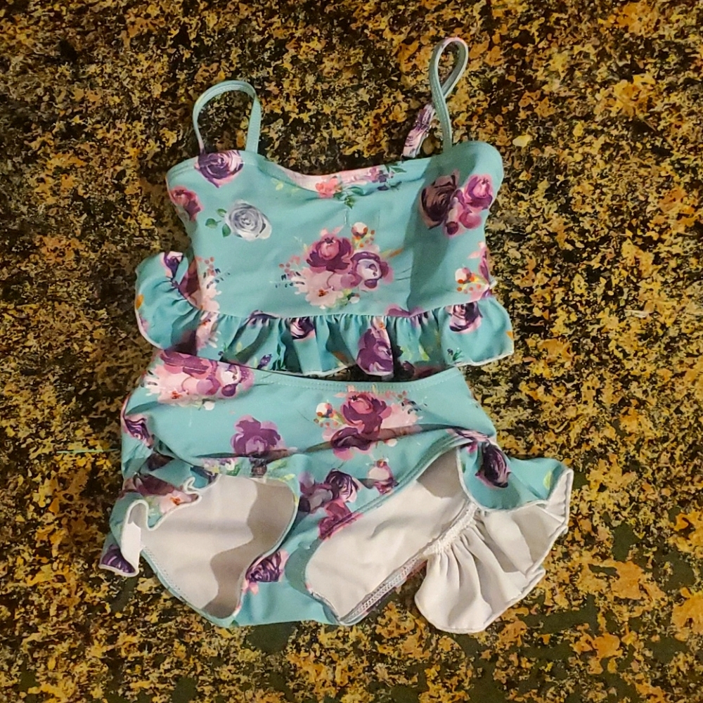 Swim Suit Boutique size 4-5